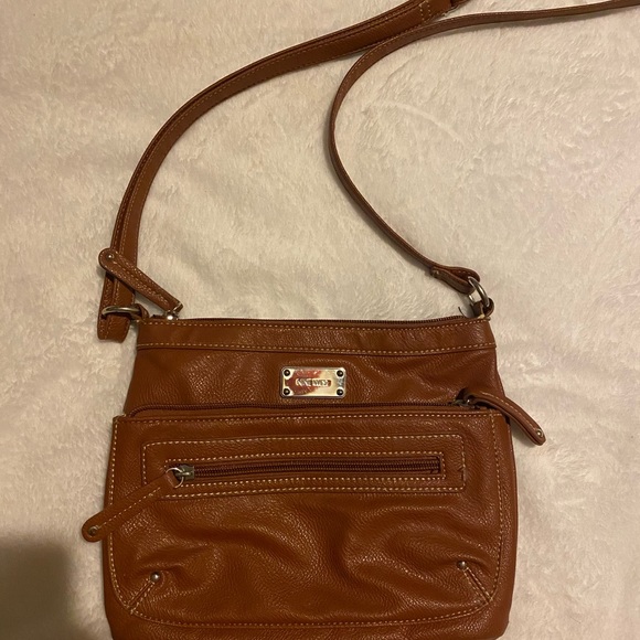 Nine West crossbody - Picture 1 of 7